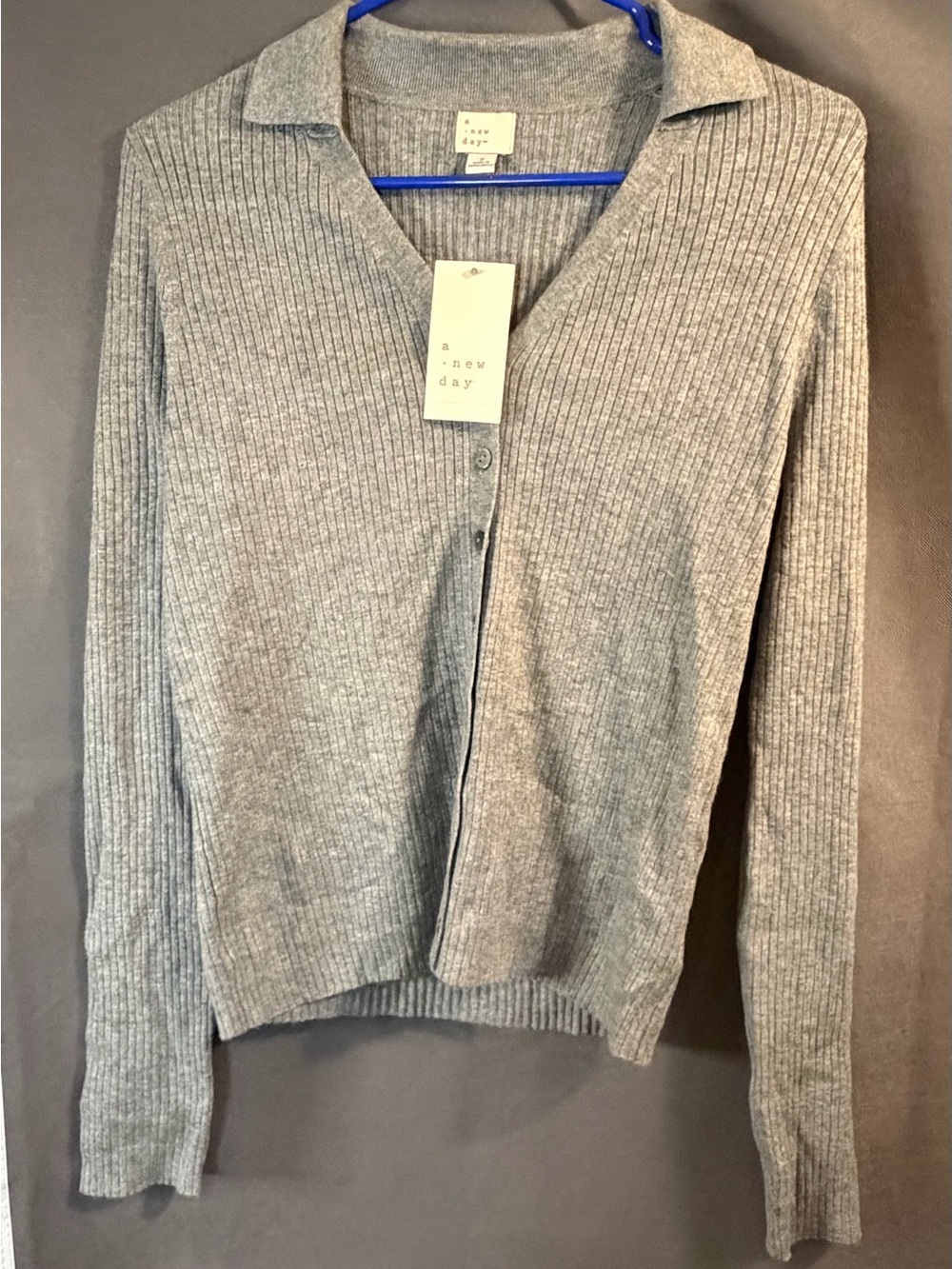 a new day Light Gray Ribbed Collared V-Neck Button Cardigan Small NWT